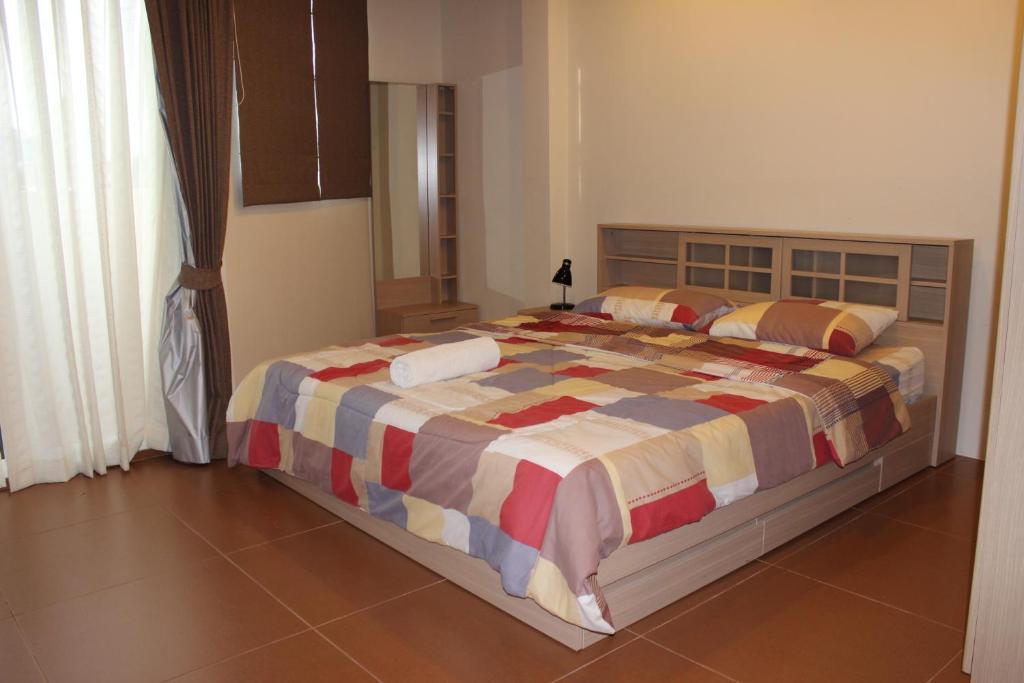Samal Guesthouse Pattaya Phòng bức ảnh