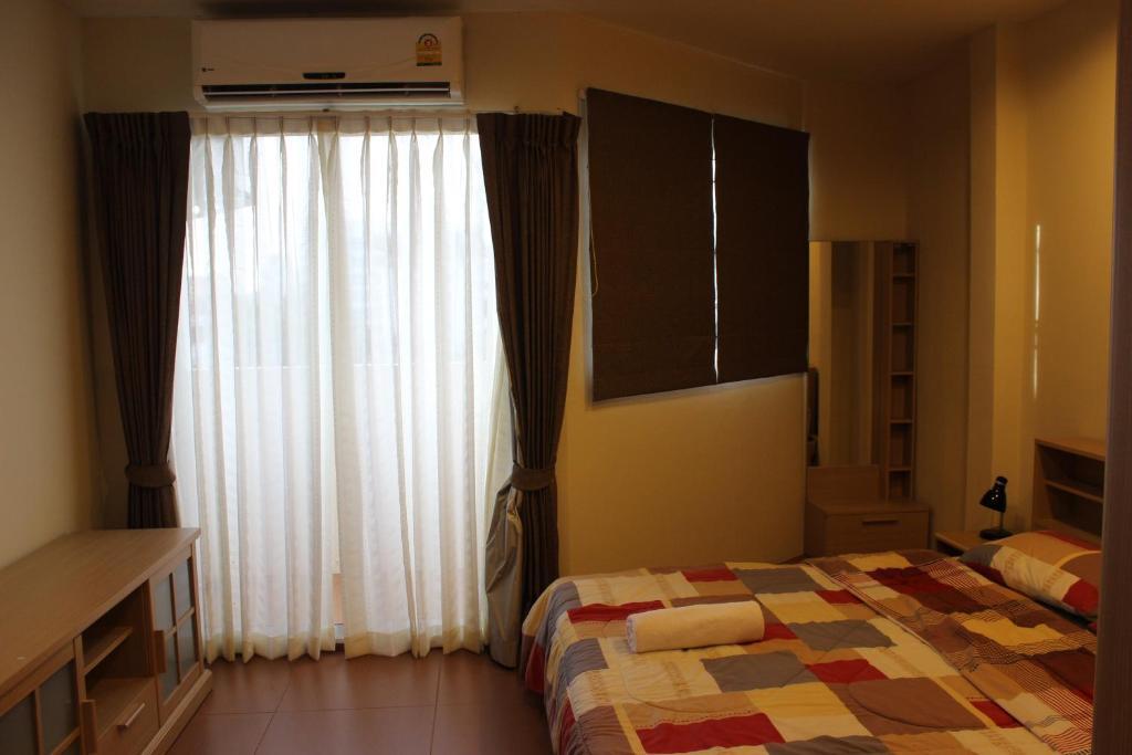 Samal Guesthouse Pattaya Phòng bức ảnh