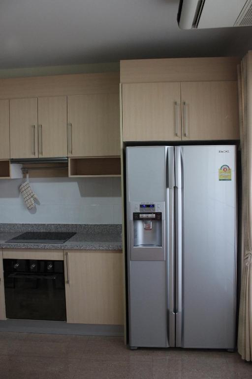Samal Guesthouse Pattaya Phòng bức ảnh