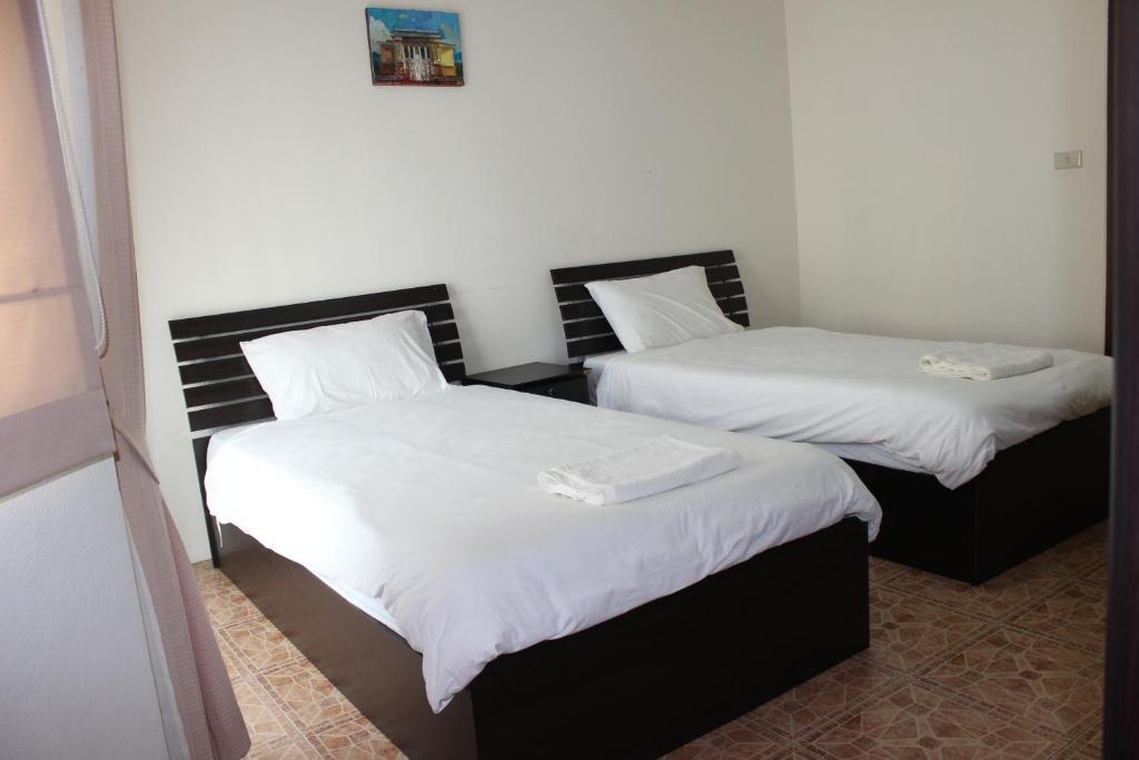 Samal Guesthouse Pattaya Phòng bức ảnh