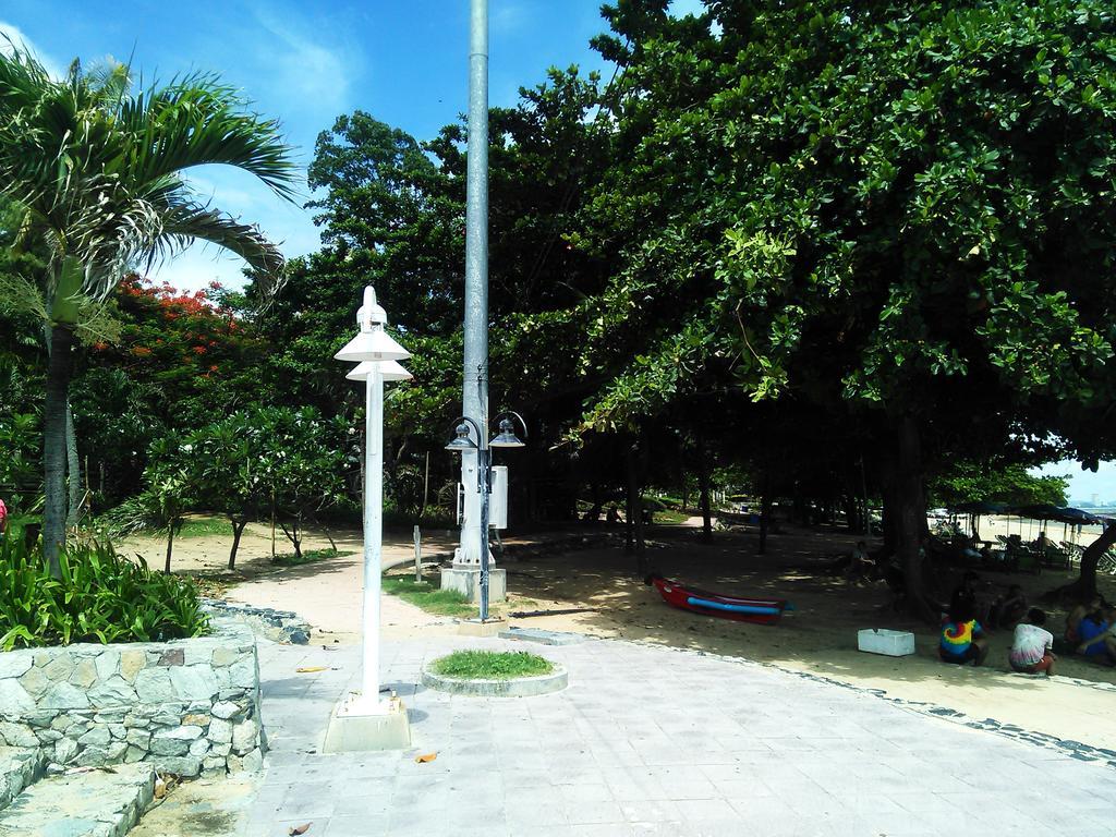 Samal Guesthouse Pattaya Ngoại thất bức ảnh