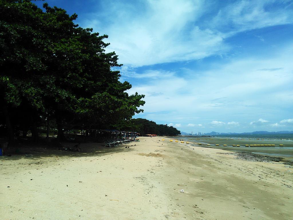 Samal Guesthouse Pattaya Ngoại thất bức ảnh